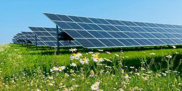 Evecon and Mirova set up a renewable energy platform which will build the largest solar park in the Baltics