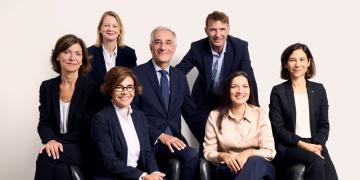 Group photo of Mirova's Executive Committee